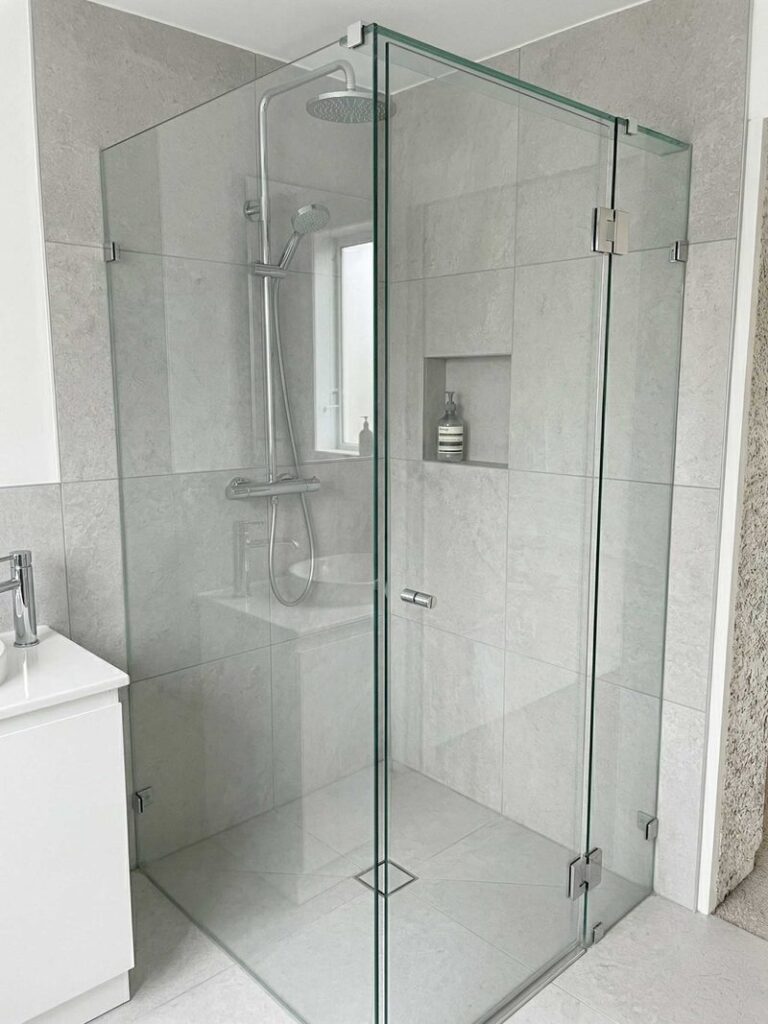 Shower repairs Birkdale